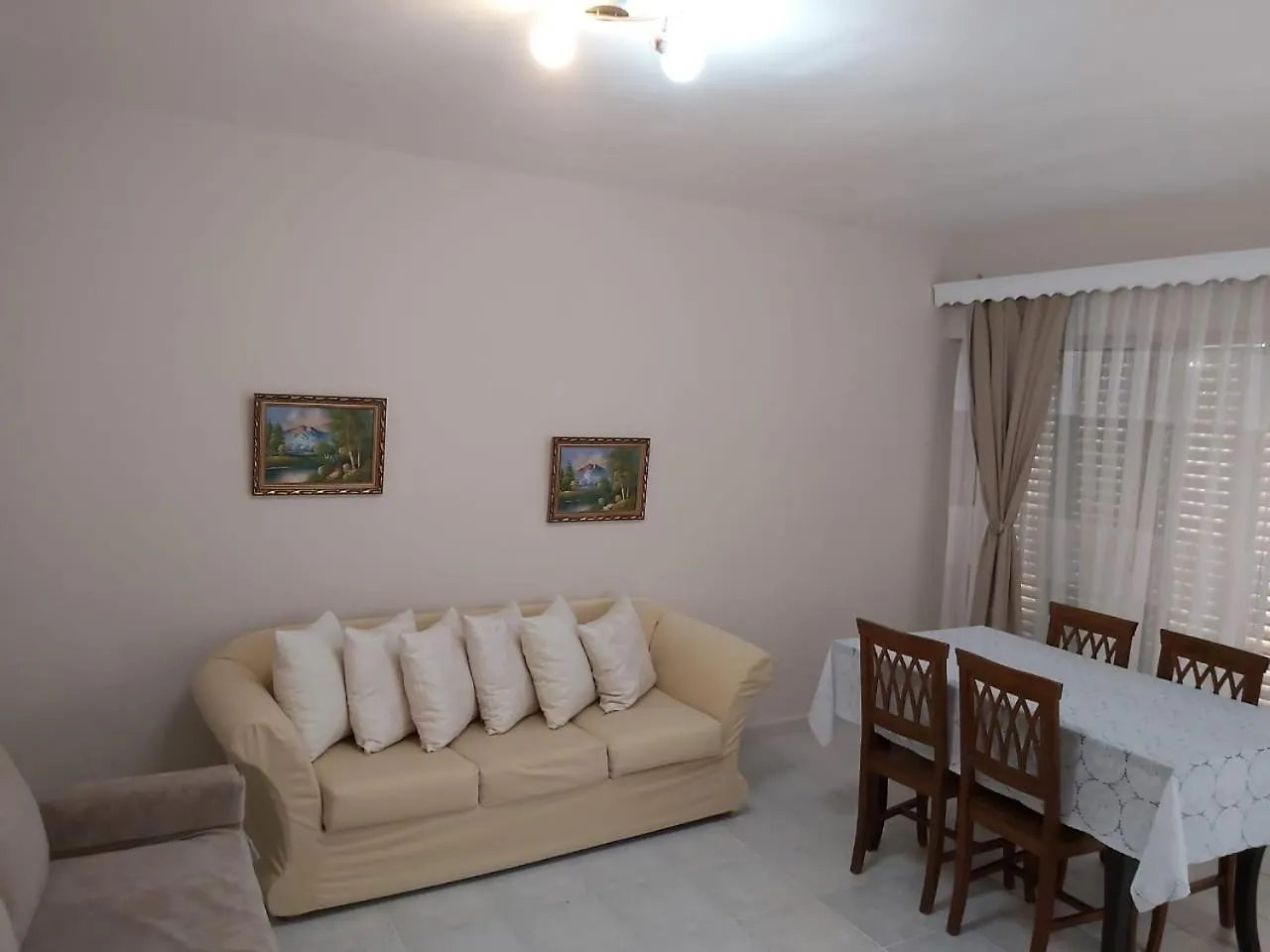 Marino'S Apartment Himare 0*,  Albania